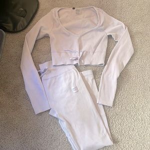 Bo + Tee Lilac Workout Set